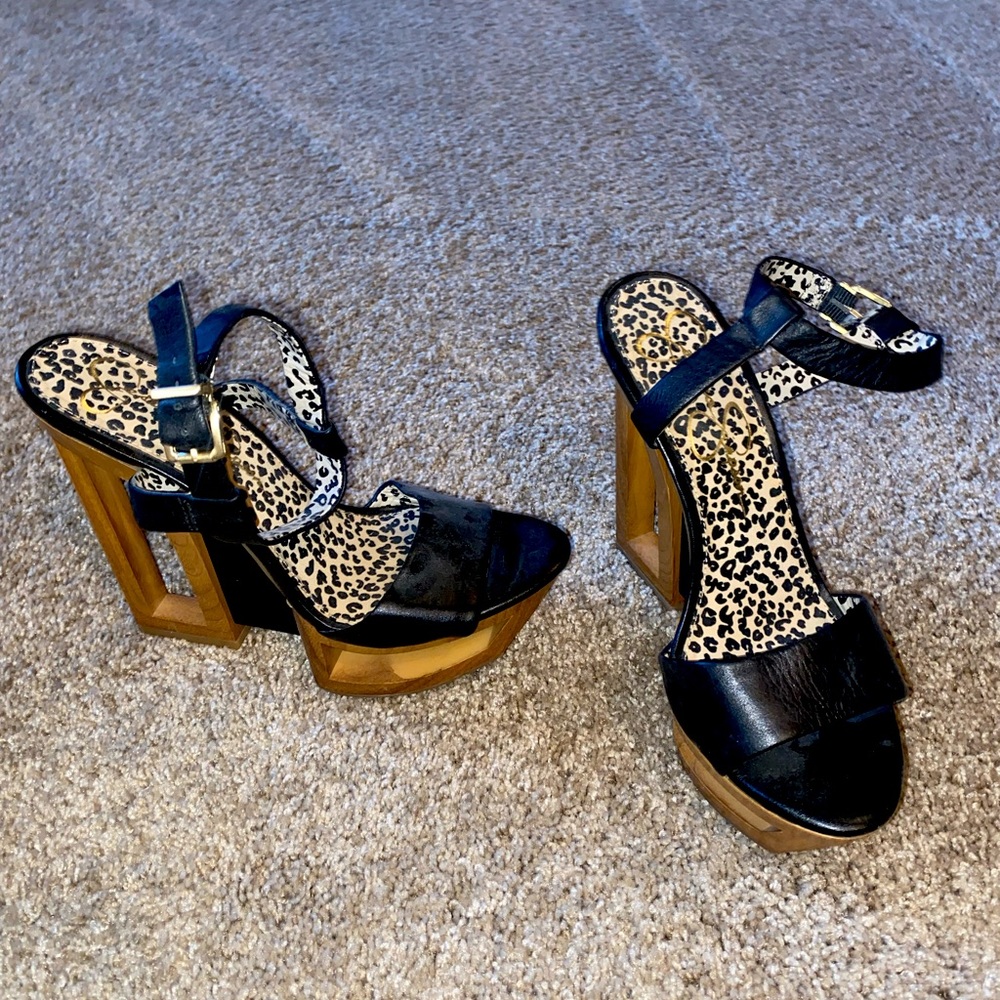 Jessica Simpson Abstract Heels